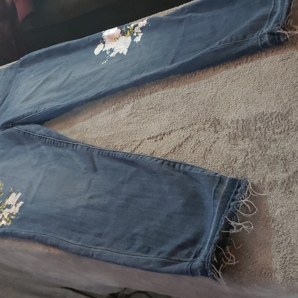 Maurices High Rise jeans - Picture 3 of 5